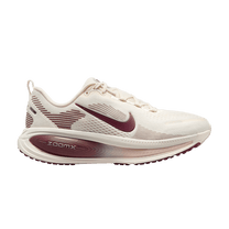 Nike Vomero 18 Pale Ivory Red Sepia Silt Red Dark Team Red (Women&#39;s)