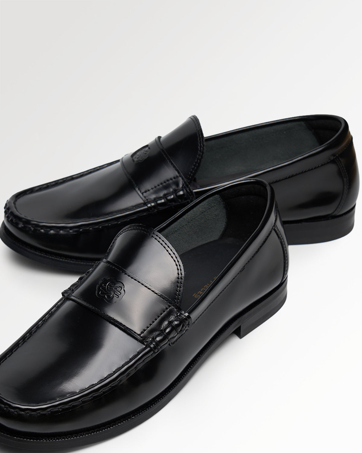 Lux Loafer Polido Black