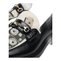 Loafer Speaker Wall Black