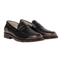 Wilde Black Distressed Penny Loafer