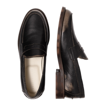Wilde Black Distressed Penny Loafer