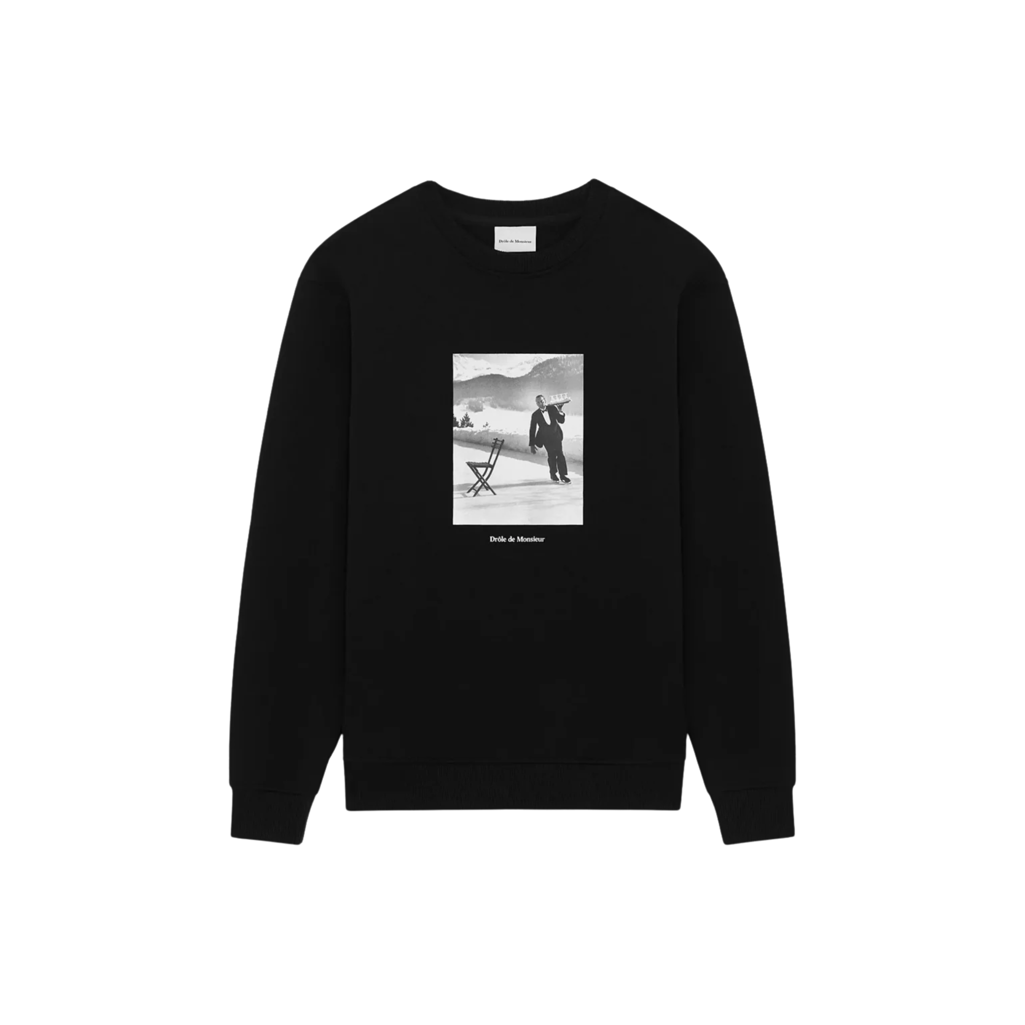 Le Sweatshirt Ice Skating Waiter
