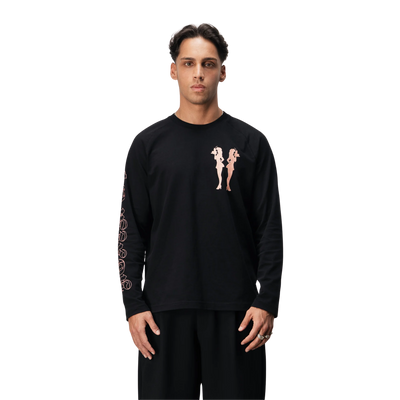 “WAITRESSES” LONG SLEEVE BLACK