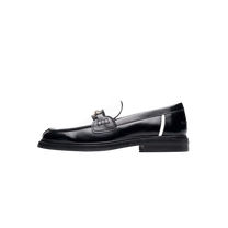 Loafer Polido White Black
