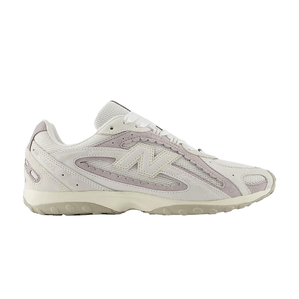 New Balance 204L Reflection