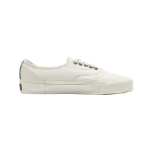 LX Authentic 44 Chandelier Marshmallow