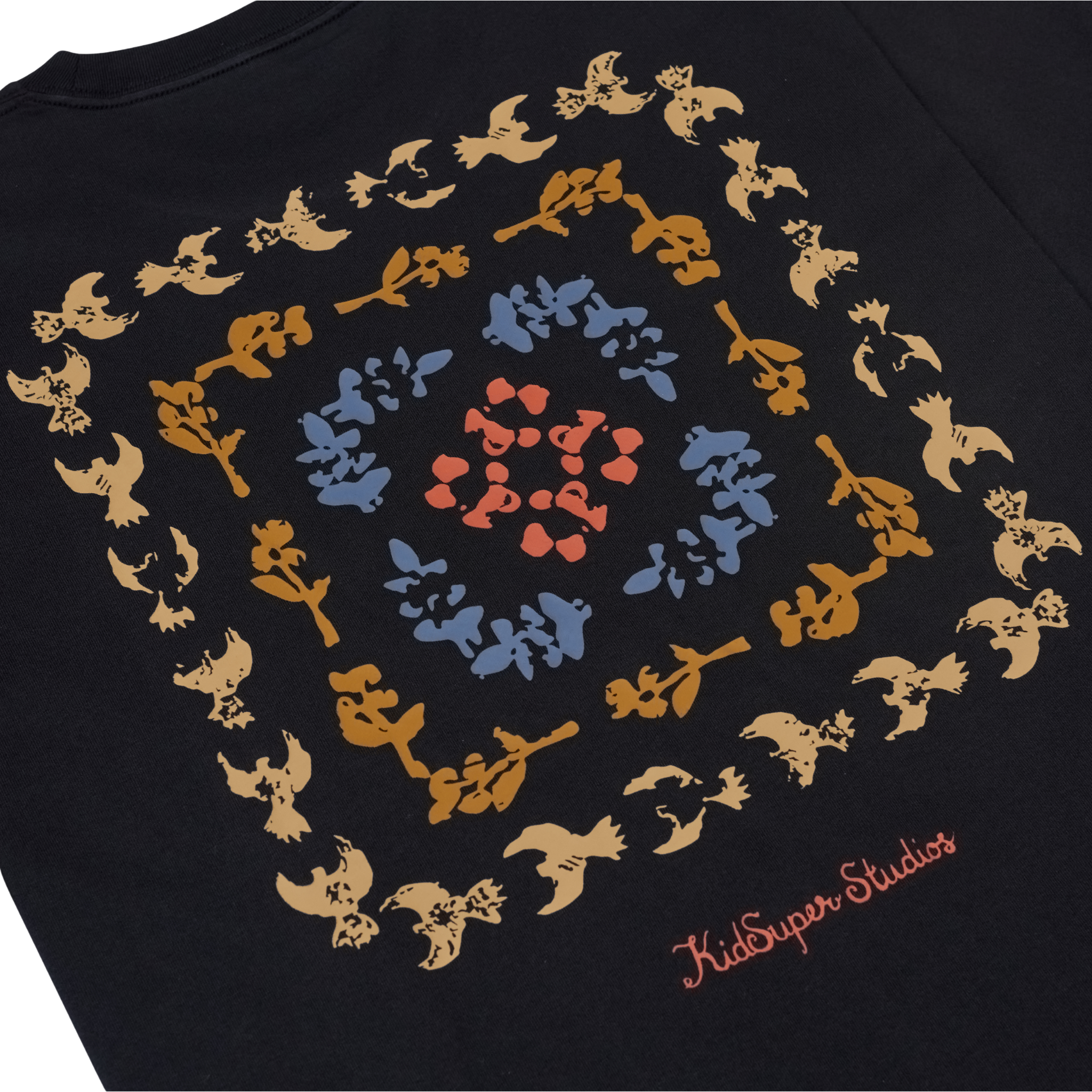 Dove Pattern Tee Washed Black