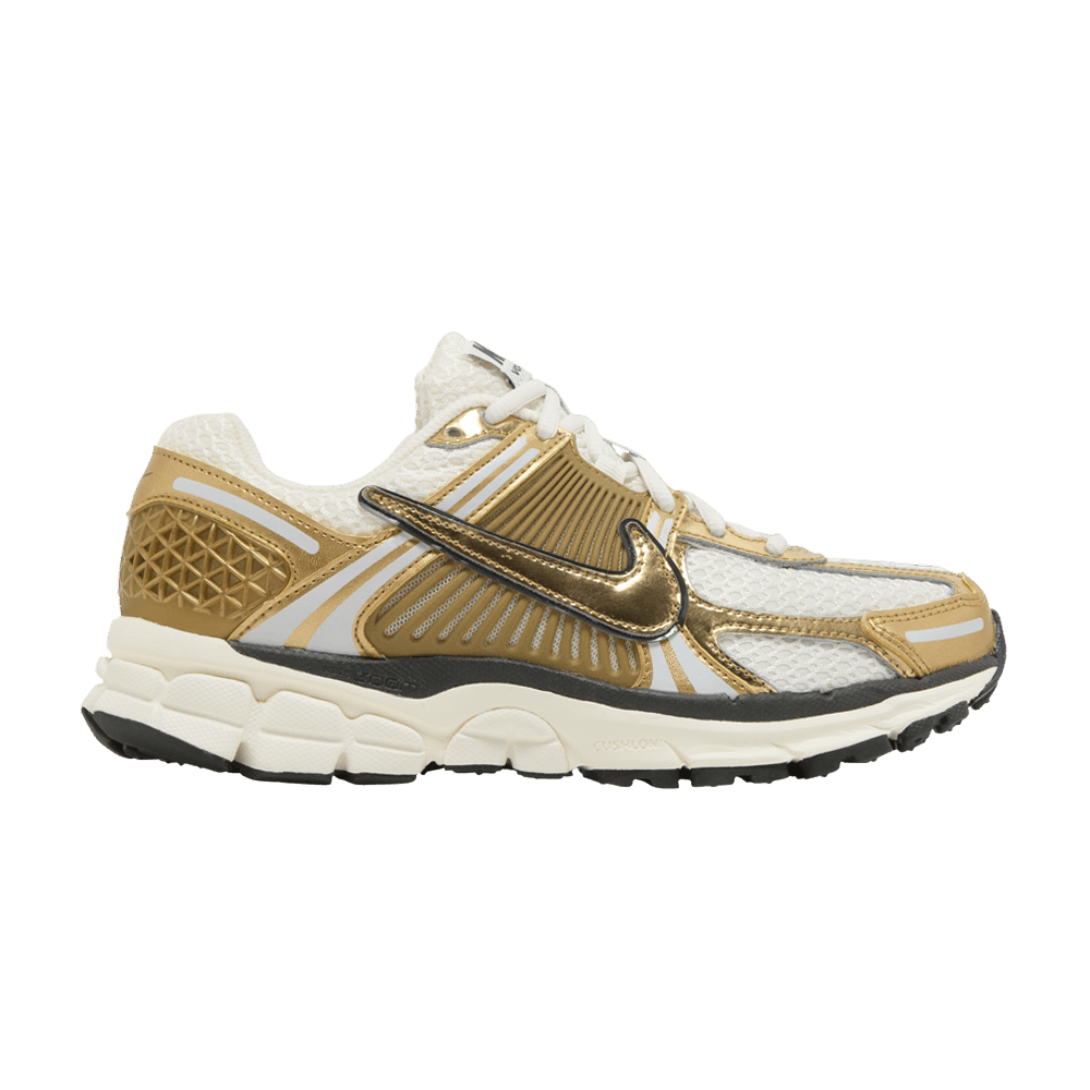 Zoom Vomero 5 Metallic Gold