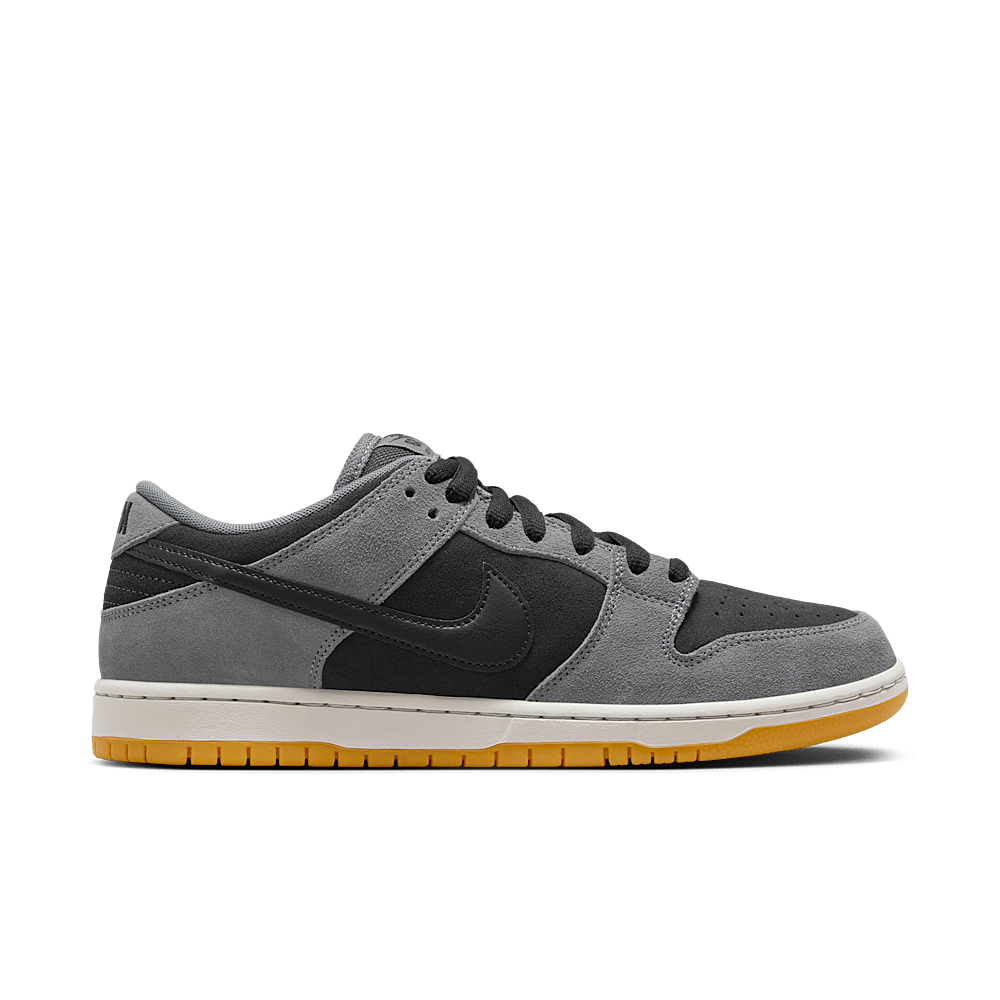 SB Dunk Low Dark Smoke Grey