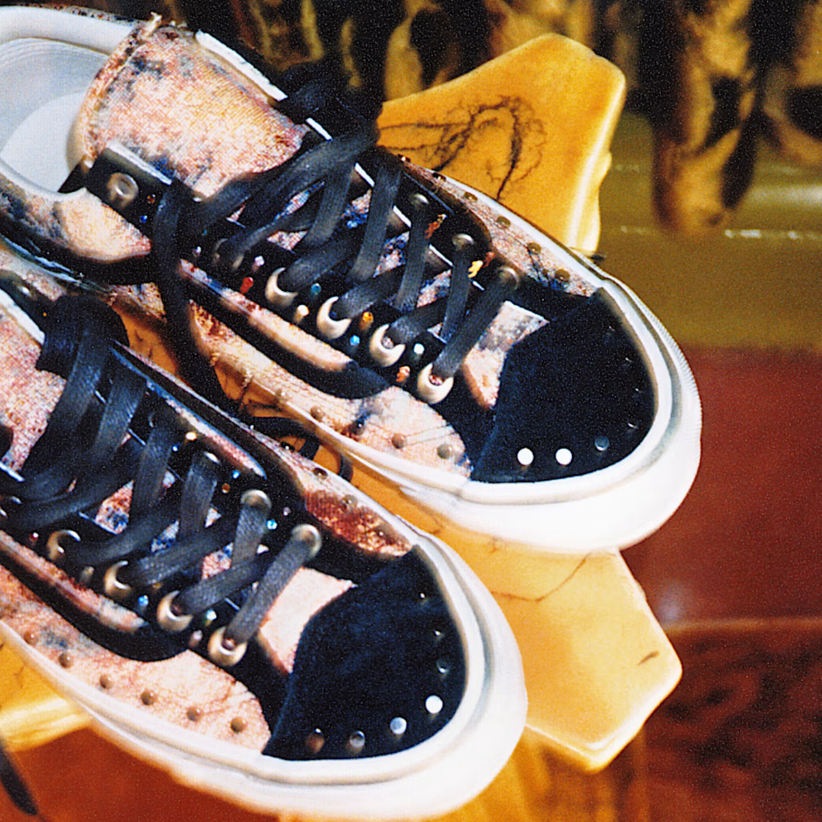 LX Old Skool 36 Floral Rivets