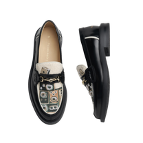 Loafer Speaker Wall Black
