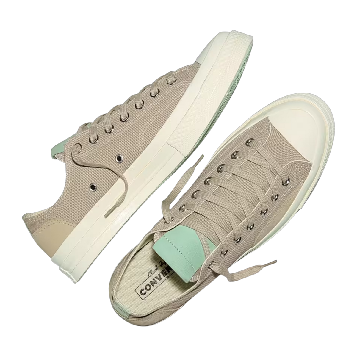 Chuck 70 Papyrus