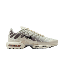 Air Max Plus 'Light Orewood Cave Stone' — kolab