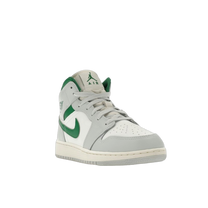 Jordan 1 Mid White Pure Platinum Pine Green (GS) — kolab