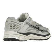 Nike Zoom Vomero 5 Photon Dust Metallic Silver — kolab