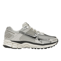Nike Zoom Vomero 5 Photon Dust Metallic Silver — kolab