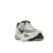 Air Zoom Vomero 5 'Light Armory Blue' — kolab