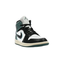 Jordan 1 Mid SE Oxidized Green · kolab