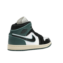 Jordan 1 Mid SE Oxidized Green · kolab