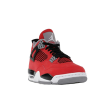 Jordan 4 Retro Toro Bravo (2026) · kolab