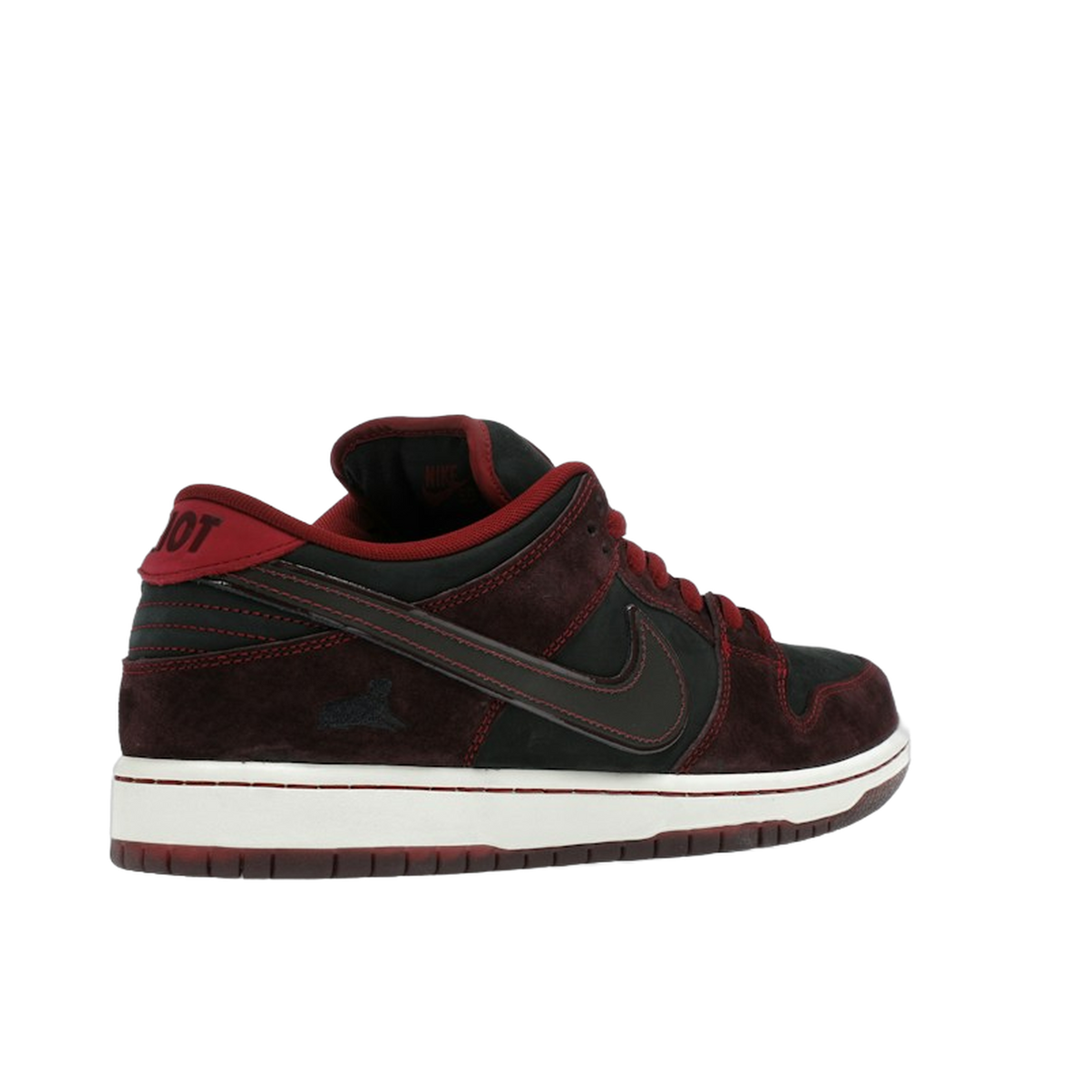 Nike SB Dunk Low Riot Skateshop — kolab