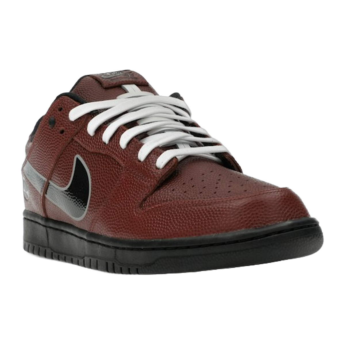 Nike SB Dunk Low Limosine Skateboards — kolab