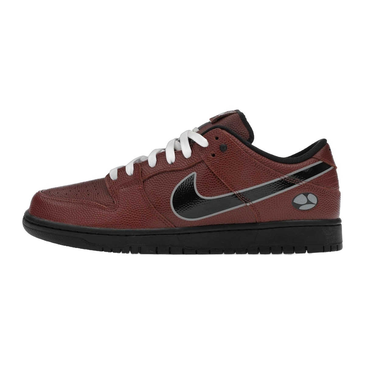 Nike SB Dunk Low Limosine Skateboards — kolab