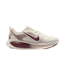 Nike Vomero 18 Pale Ivory Red Sepia Silt Red Dark Team Red — kolab