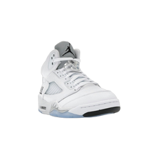Jordan 5 Retro White Metallic (2026) · kolab