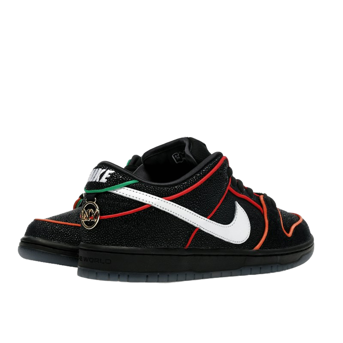 Nike SB Dunk Low Bronx Girls Skate · kolab