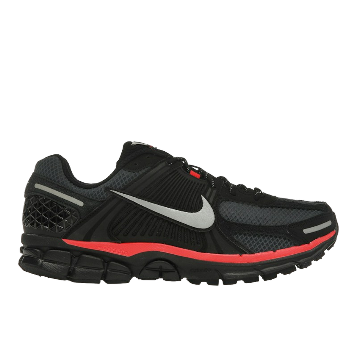 Nike Zoom Vomero 5 Black Metallic University Red — kolab