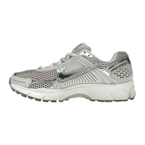 Nike Zoom Vomero 5 Metallic Silver Platinum Violet — kolab