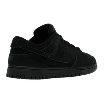 Nike Dunk Low SE Triple Black — kolab
