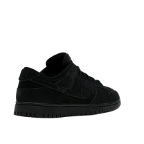Nike Dunk Low SE Triple Black — kolab