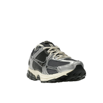 Nike Zoom Vomero 5 Iron Grey Chrome — kolab