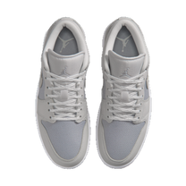 Jordan 1 Low SE Soft Pearl Light Smoke Grey · kolab