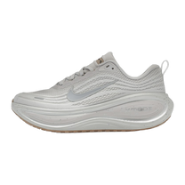 Nike Vomero Plus Speckle Vast Grey Wolf Grey — kolab