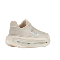 Nike Vomero Premium Chalk — kolab