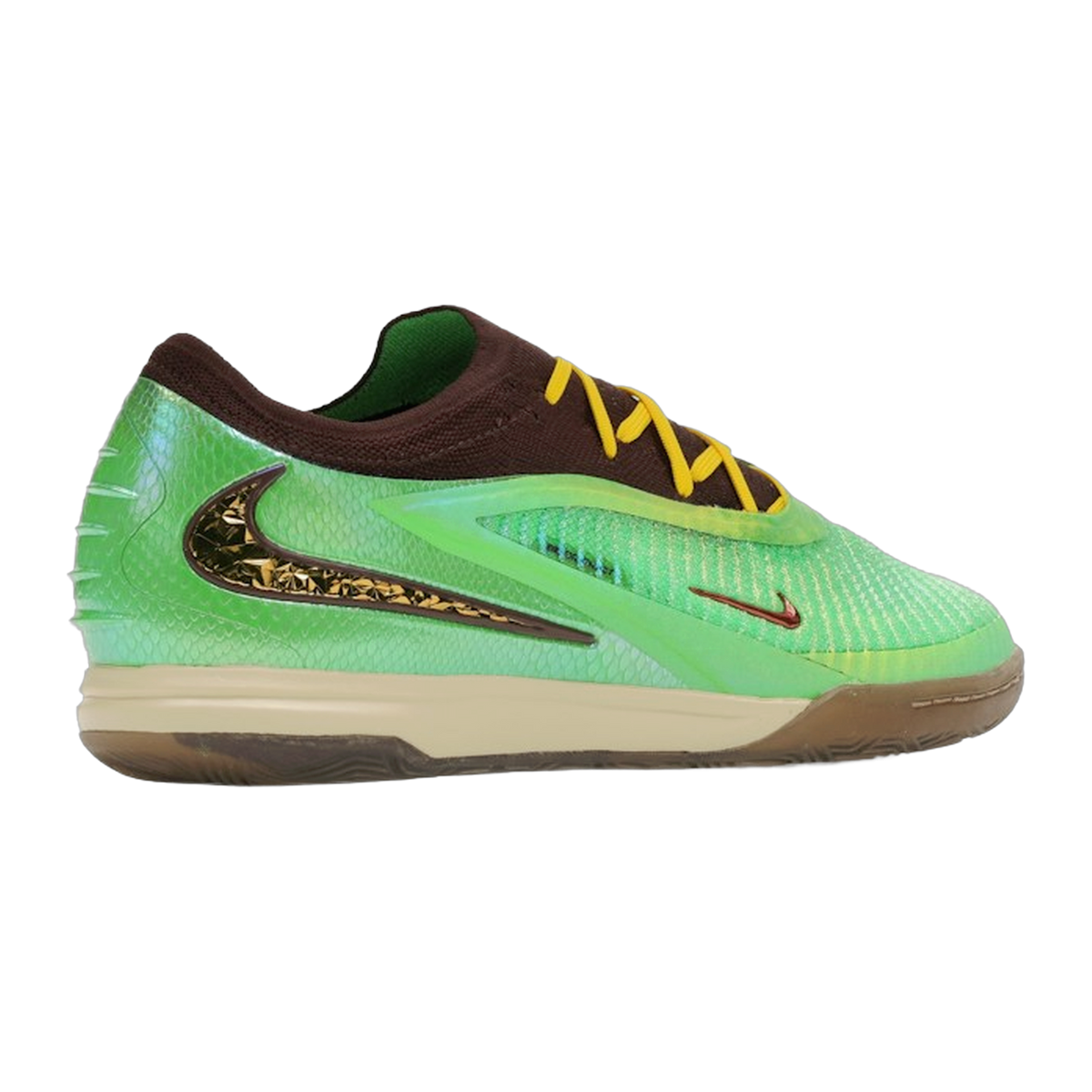 Nike Phantom 6 Low Elite IC SE Travis Scott · kolab