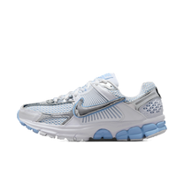 Nike Zoom Vomero 5 White Aluminum Football Grey · kolab