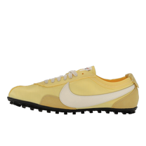 Nike Moon Shoe Soft Yellow — kolab