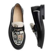 Loafer Speaker Wall Black