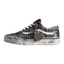 LX OLD SKOOL CHARMS BLACK