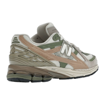 New Balance 1906U Linen Dark Olivine — kolab