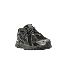 New Balance 1906R Phantom Dark Grey Metallic Silver — kolab