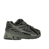 New Balance 1906R Phantom Dark Grey Metallic Silver — kolab