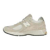 New Balance 2002R Off White — kolab