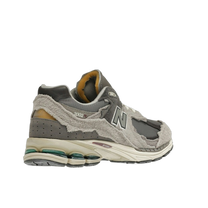 New Balance 2002R Protection Pack Rain Cloud — kolab