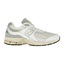 New Balance 2002R White Gold — kolab