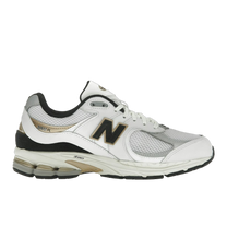 New Balance 2002R White Black Gold Metallic — kolab